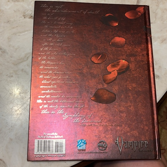 Vampire The Requiem hardback - Picture 2 of 2